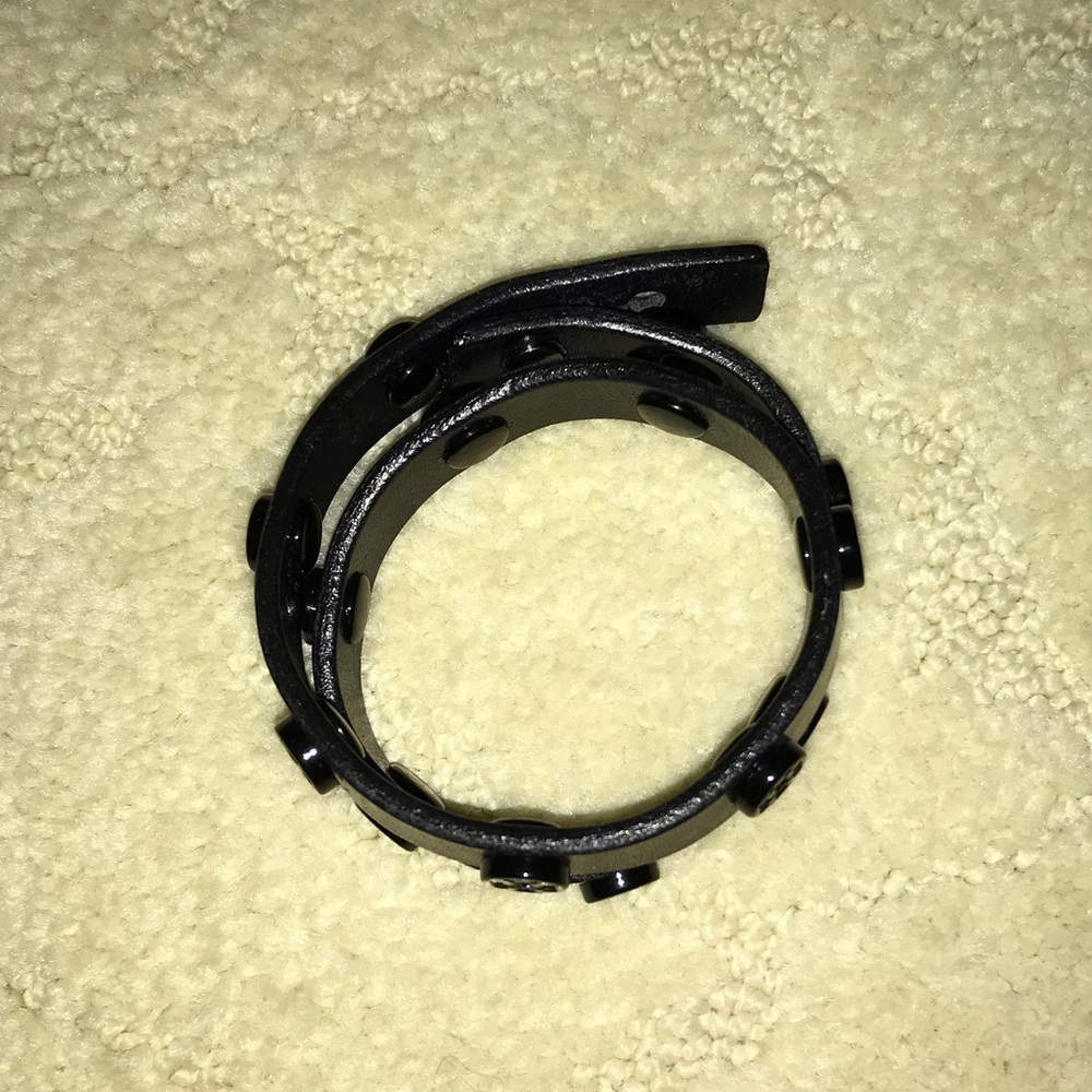 TORY BURCH WRAP BRACELET